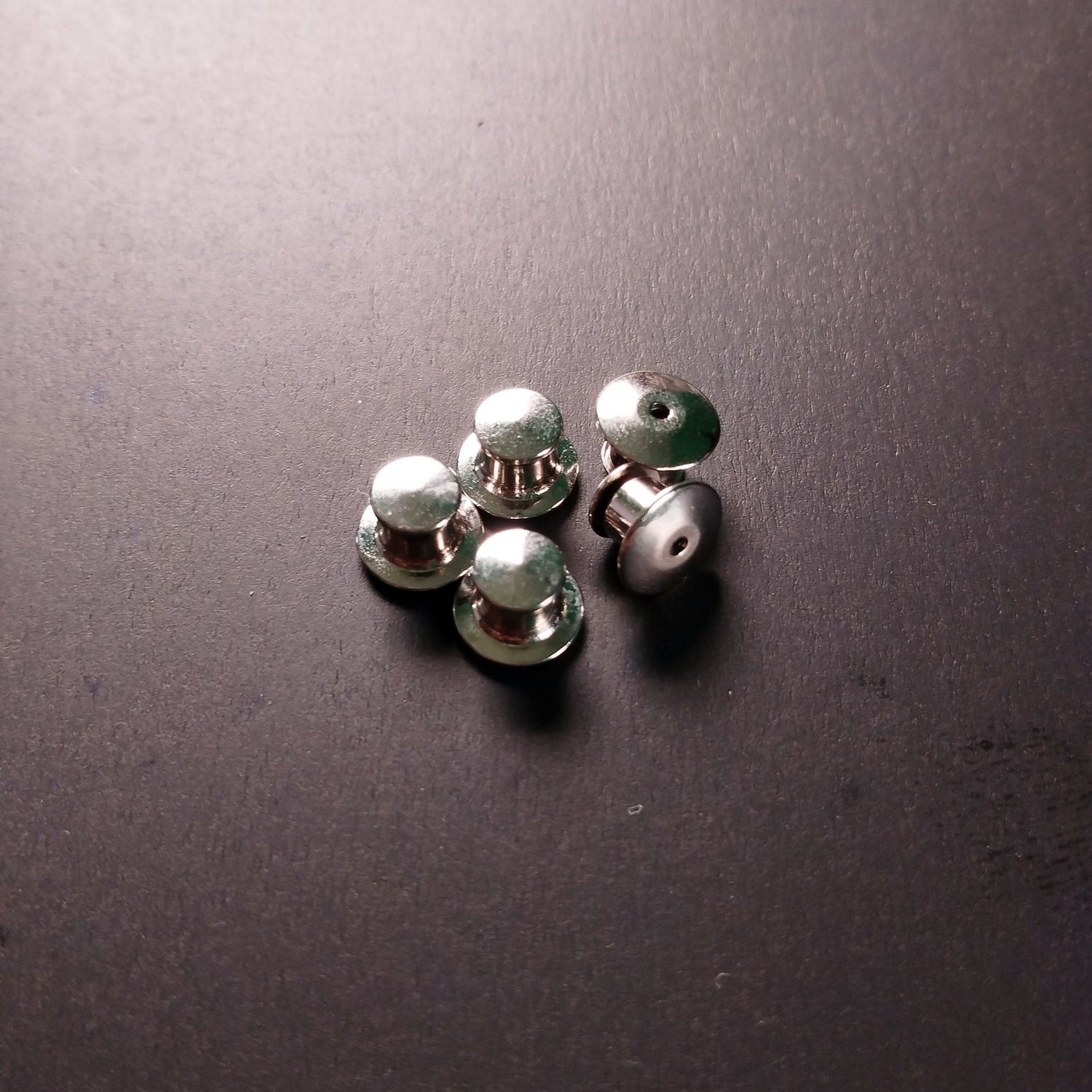 locking pin back