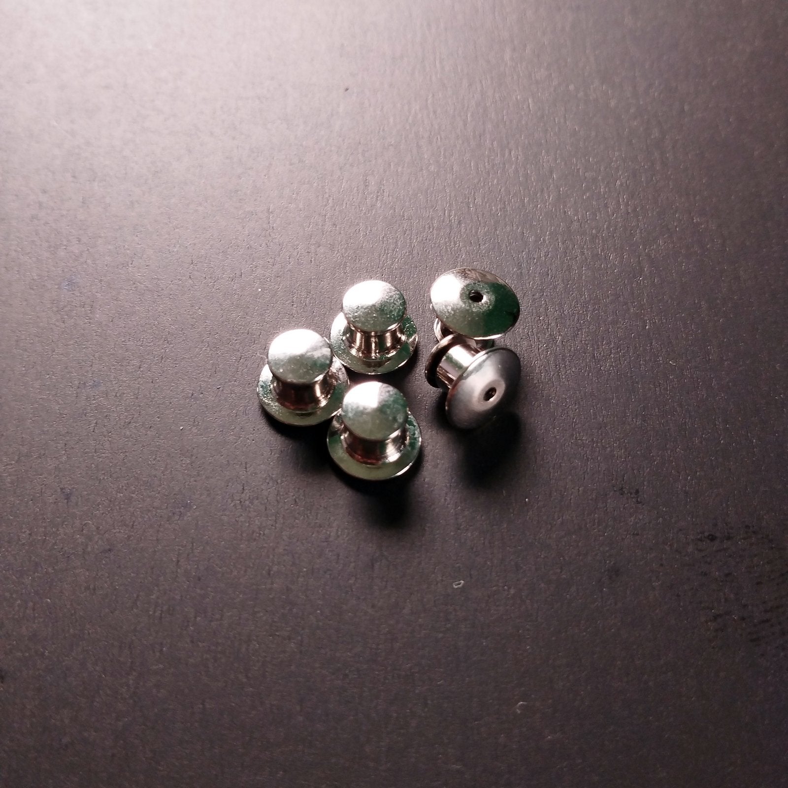 locking pin back